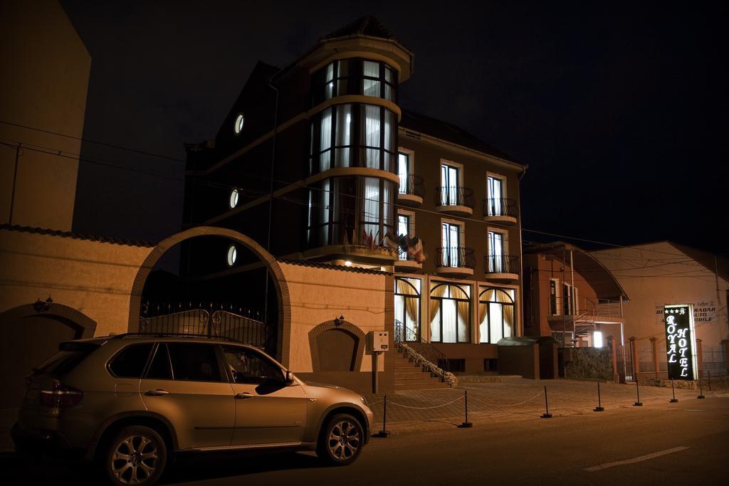 Rhc Royal Hotel Oradea Exteriér fotografie