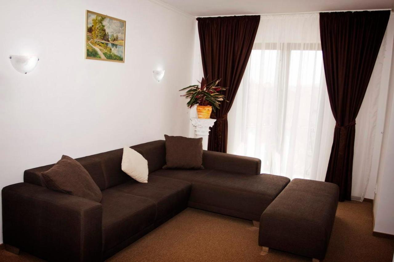 Rhc Royal Hotel Oradea Exteriér fotografie