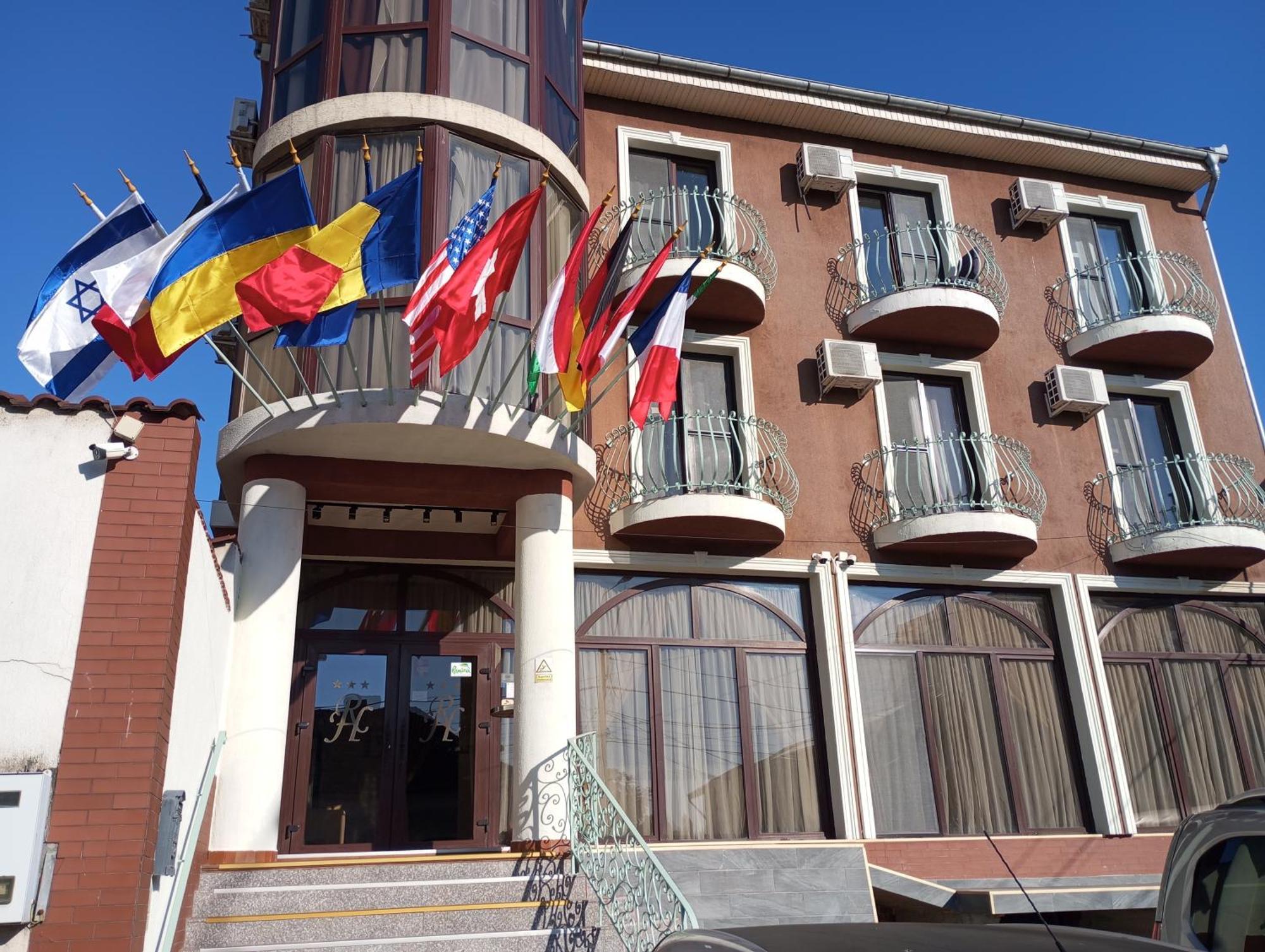 Rhc Royal Hotel Oradea Exteriér fotografie